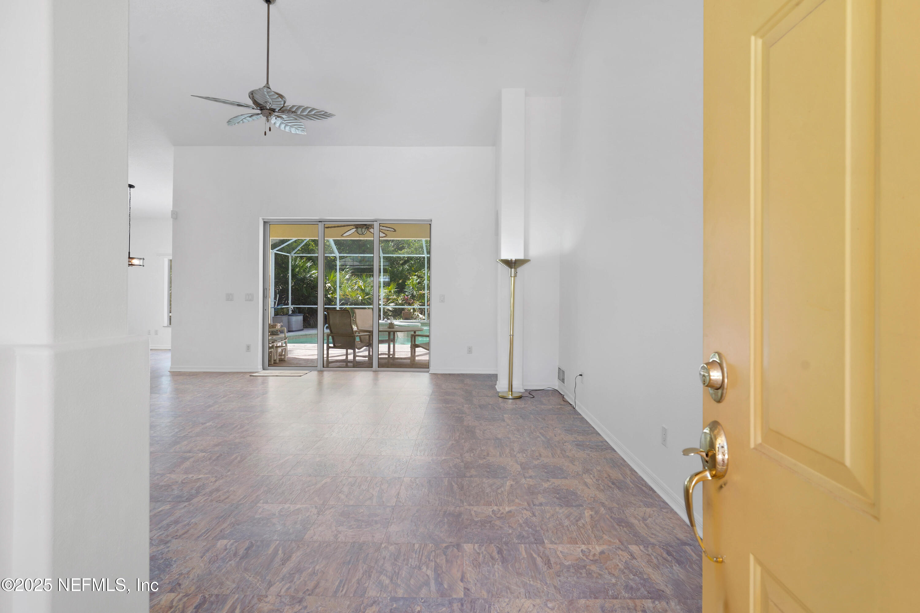 546 Sevilla Drive St. Augustine, FL 32086 - Photo 3 of 46 DSC02599