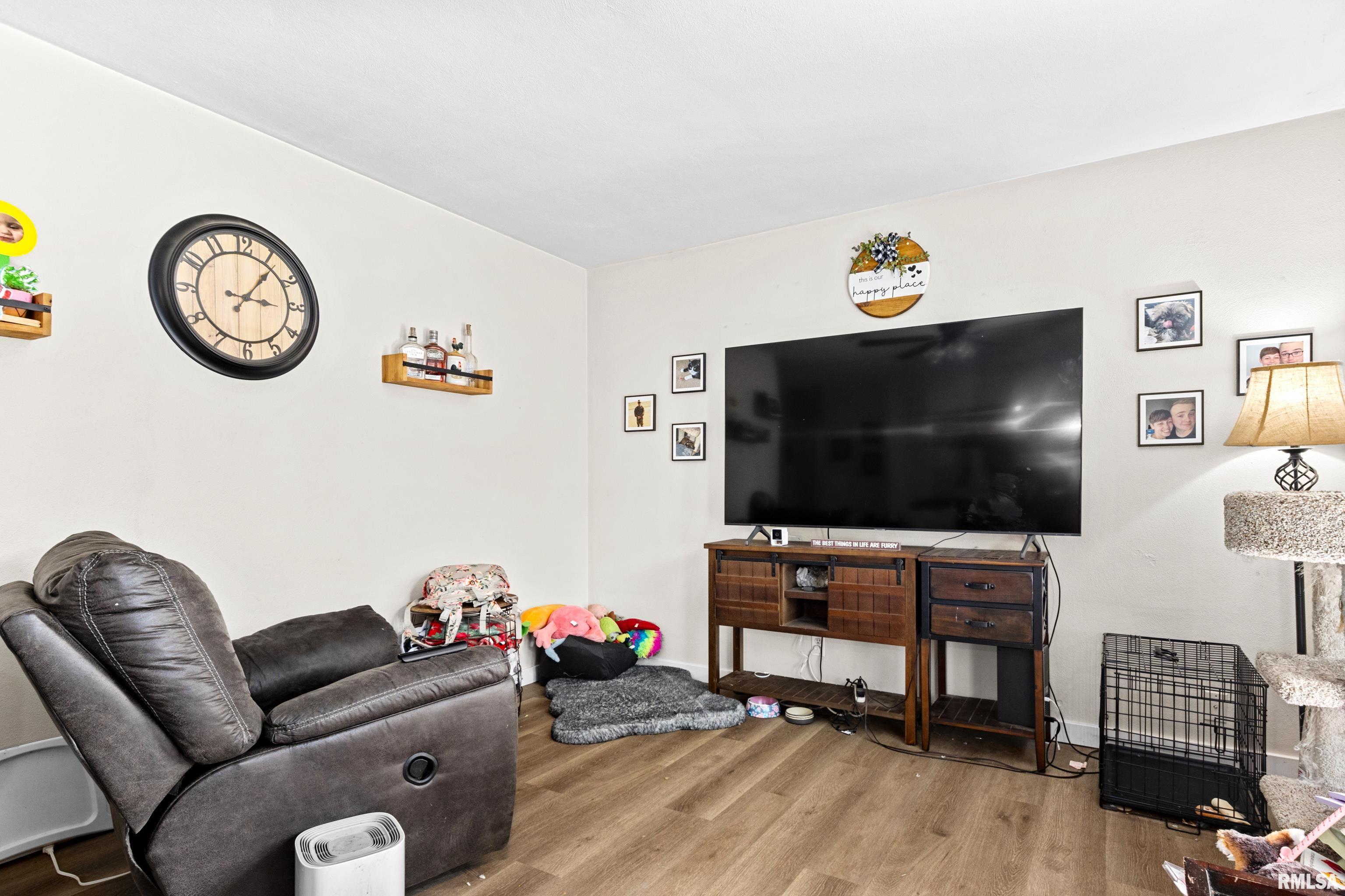 203 Douglas Road Marquette Heights, IL 61554 - Photo 6 of 24 Gallery Image 6