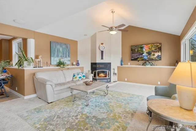 $925,000 | 135 Windy Cove, Roach, MO 65787