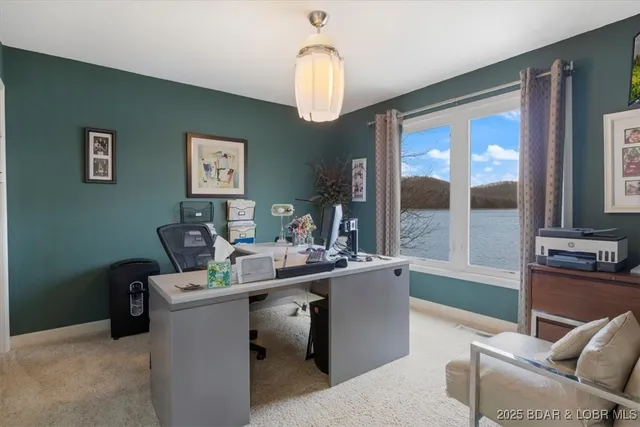 $925,000 | 135 Windy Cove, Roach, MO 65787