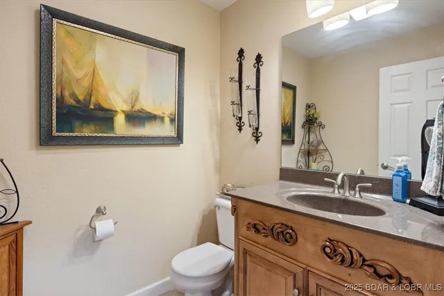 $925,000 | 135 Windy Cove, Roach, MO 65787