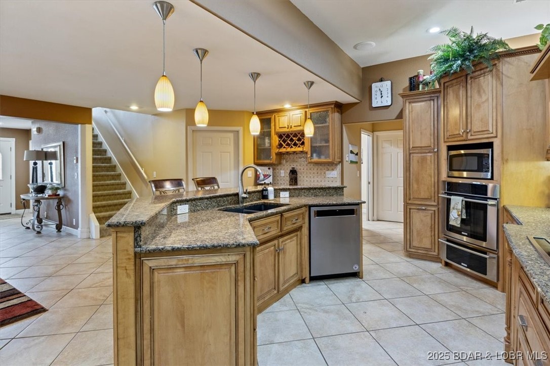 135 Windy Cove Roach, MO 65787 - Photo 7 of 37