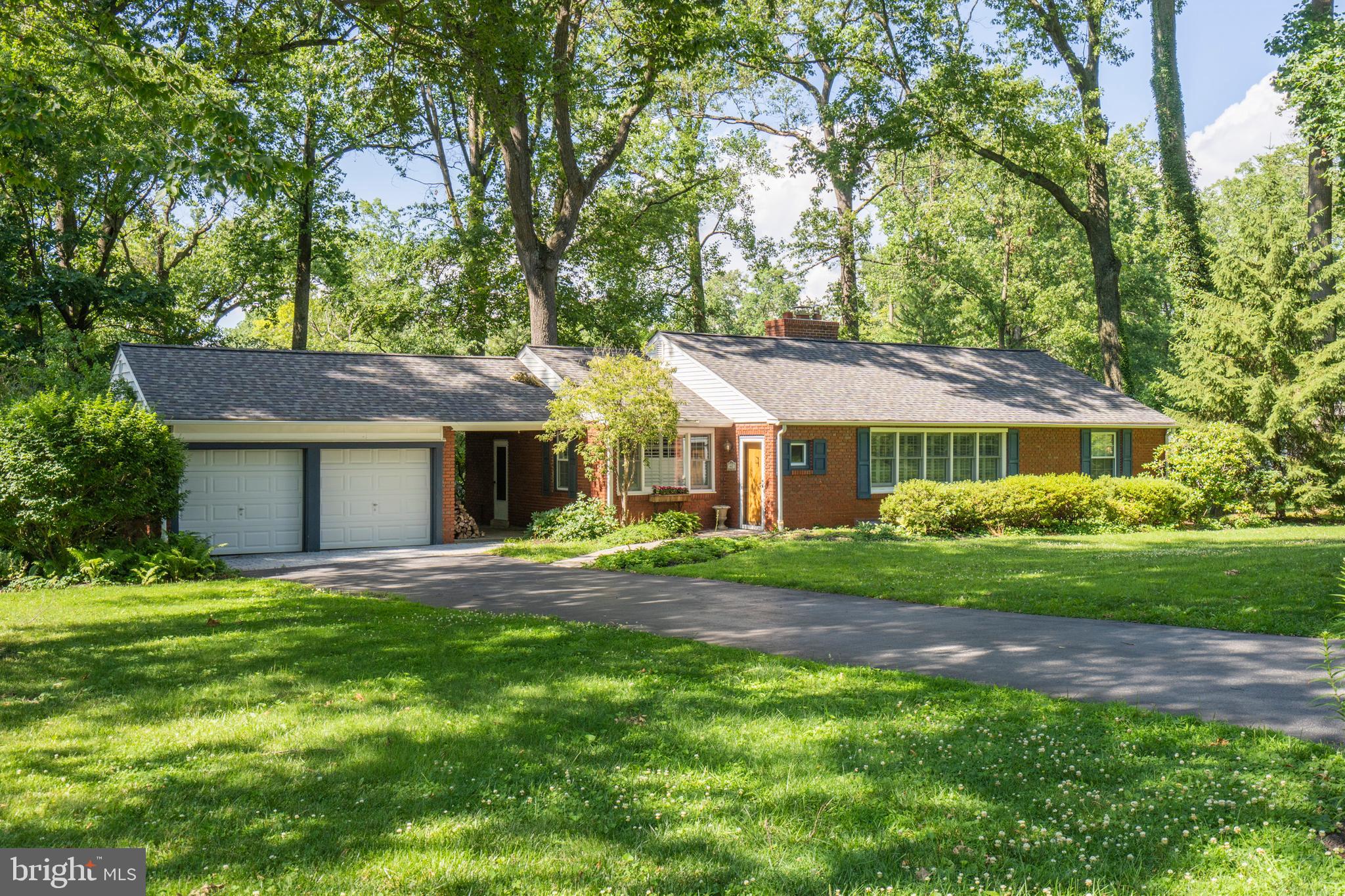 443 Red Fox Road Wayne, PA 19087 - Photo 3 of 54