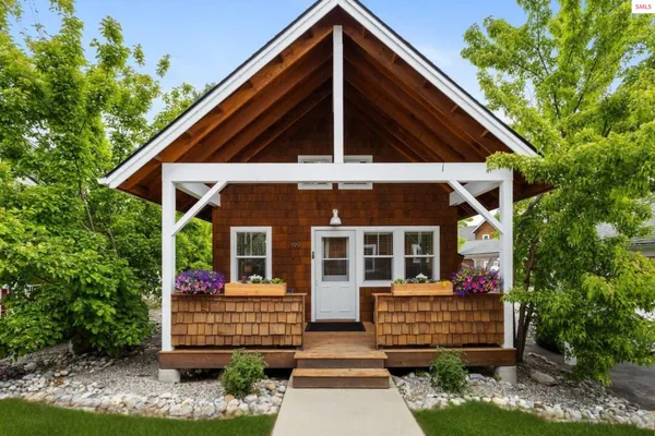 $429,000 | 199 Pomrankey Lane, Dover, ID 83825