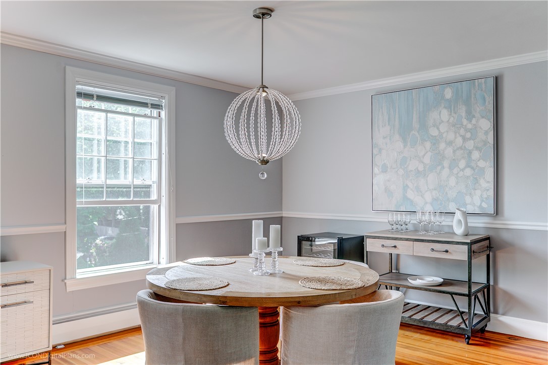 32 Catherine Street, Unit B Newport, RI 02840 - Photo 8 of 32 Dining Room