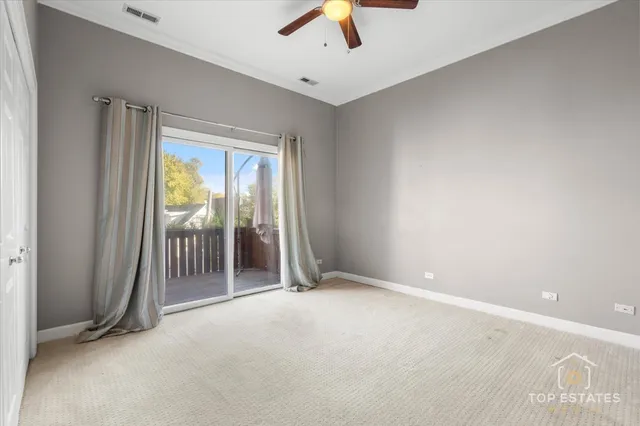 $869,000 | 3749 North Ashland Avenue, Unit 3S, Chicago, IL 60613