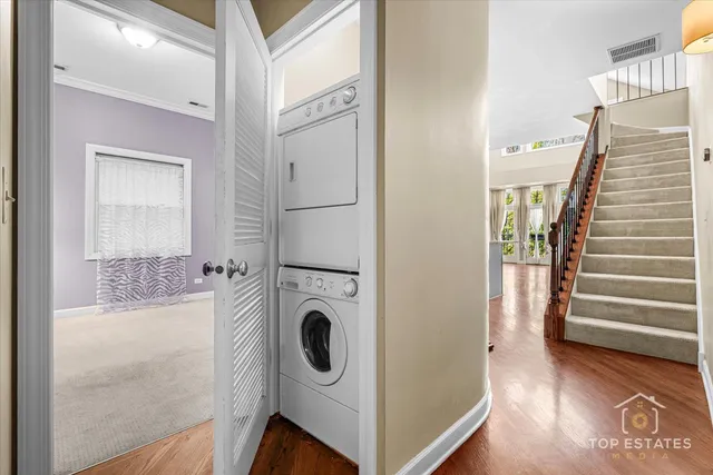 $869,000 | 3749 North Ashland Avenue, Unit 3S, Chicago, IL 60613