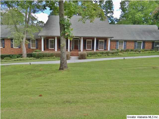 1079 Crest Road Leeds, AL 35094 - Photo 1 of 32