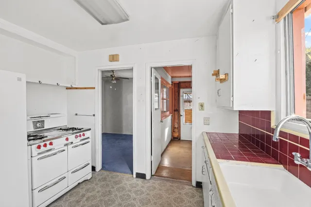 $1,150,000 | 400 Patricia Avenue, San Mateo, CA 94401