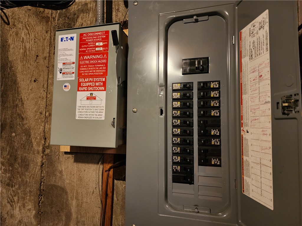 33 Pilla Drive Warwick, RI 02886 - Photo 23 of 32