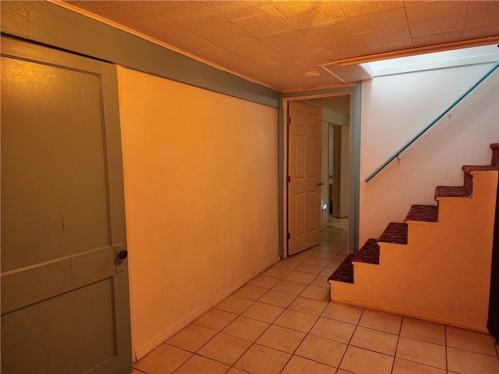 33 Pilla Drive Warwick, RI 02886 - Photo 25 of 32