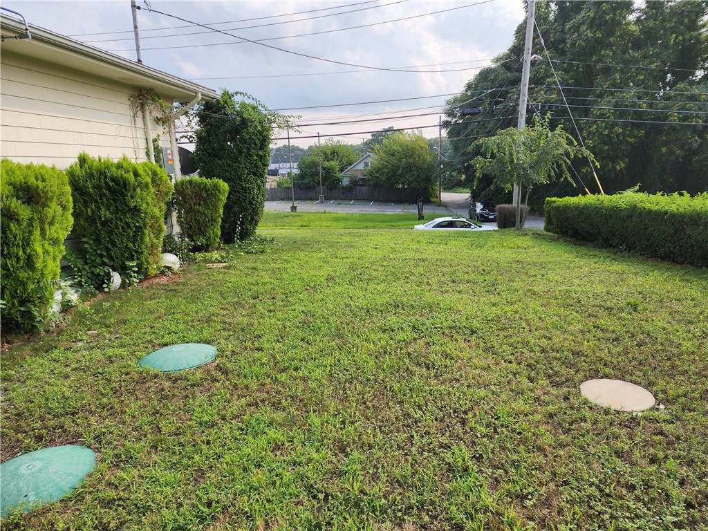 33 Pilla Drive Warwick, RI 02886 - Photo 7 of 32