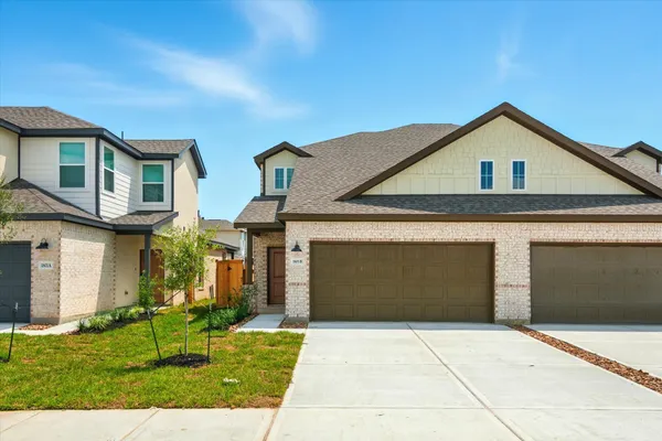 $1,958 | 1852 Dry Cherry Drive, Unit A, Dayton, TX 77535