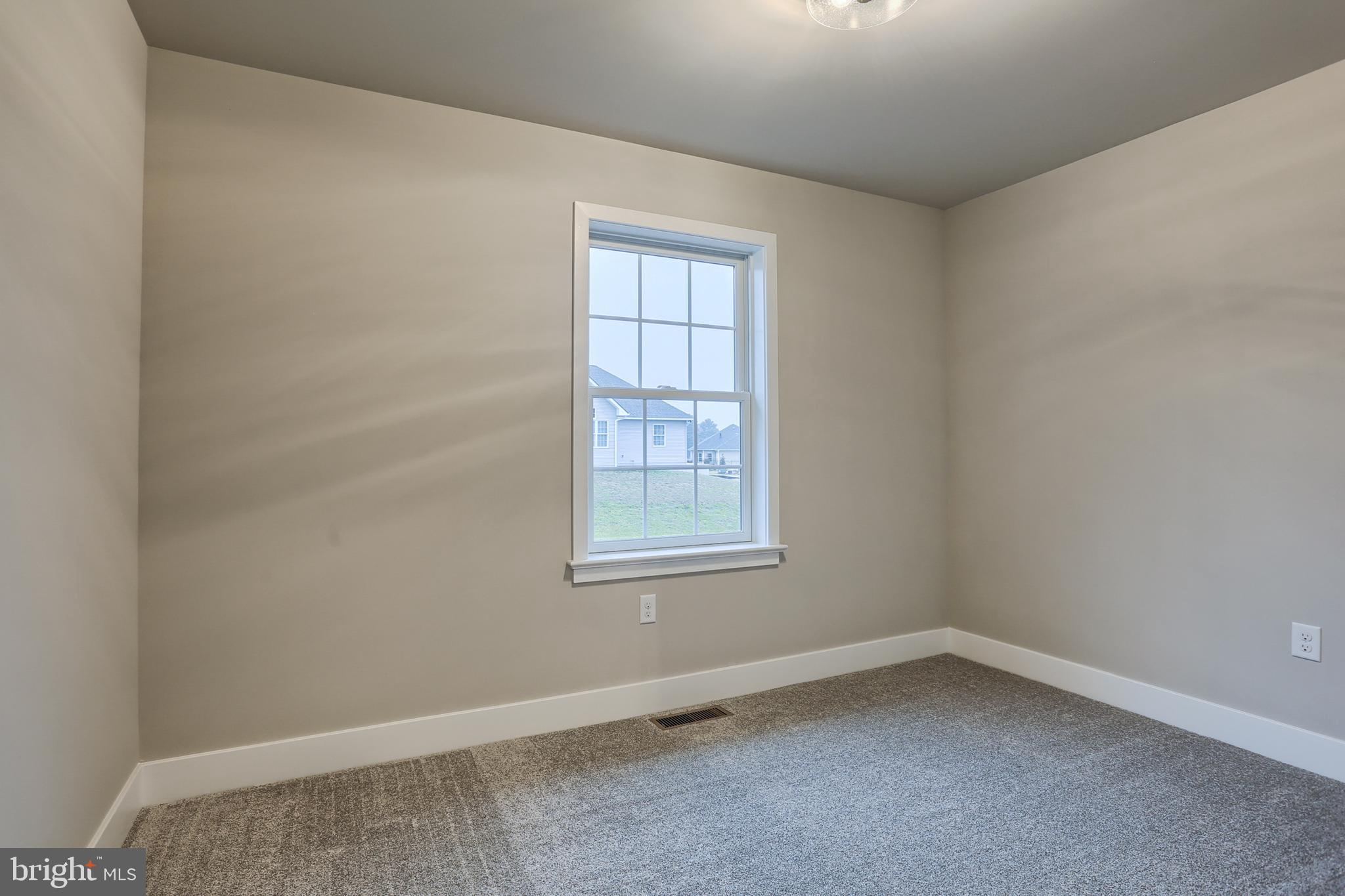 16 Rolling Meadow Road Lebanon, PA 17046 - Photo 10 of 21 an empty room with a window
