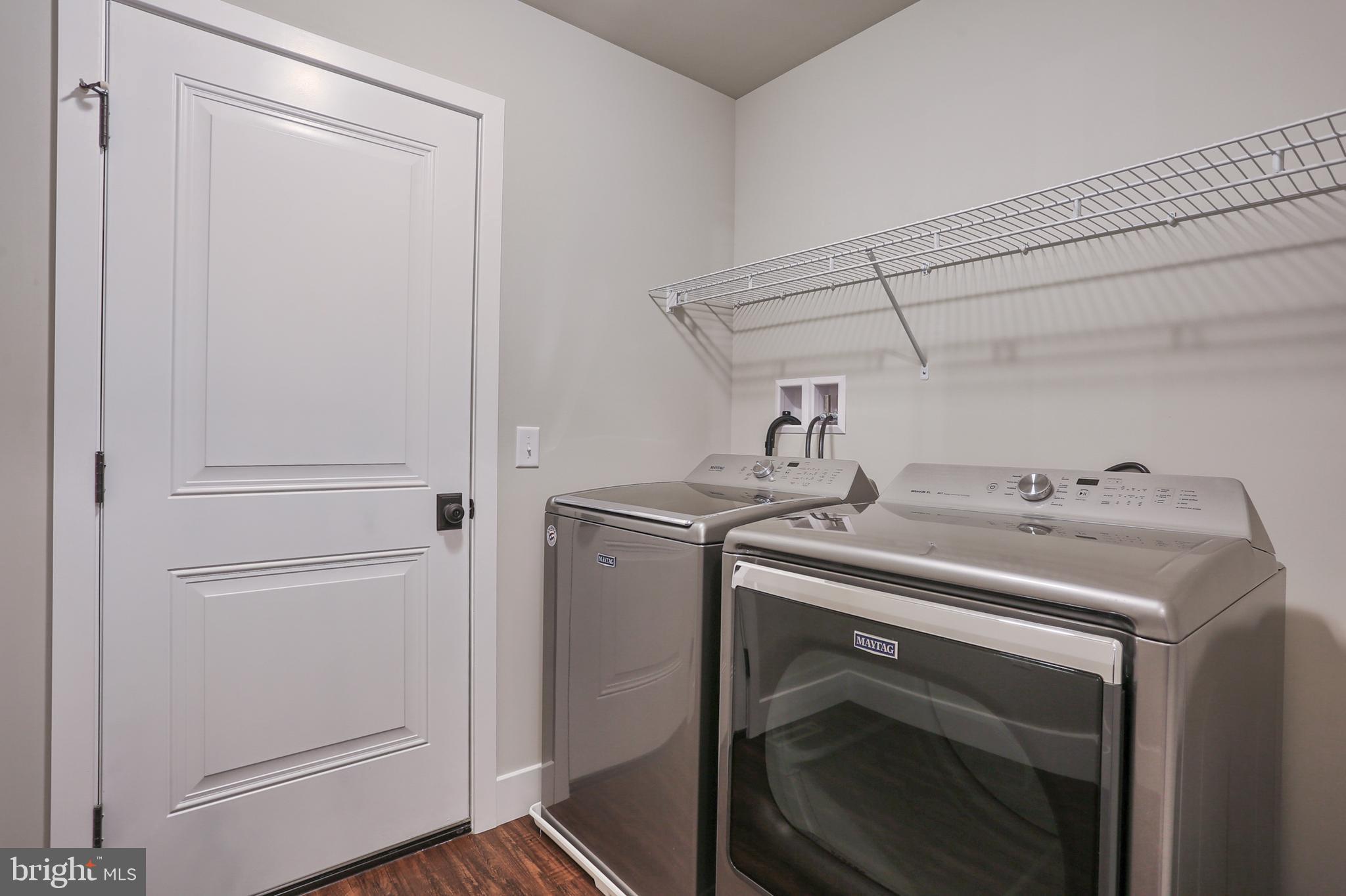 16 Rolling Meadow Road Lebanon, PA 17046 - Photo 15 of 21 a utility room with dryer and washer