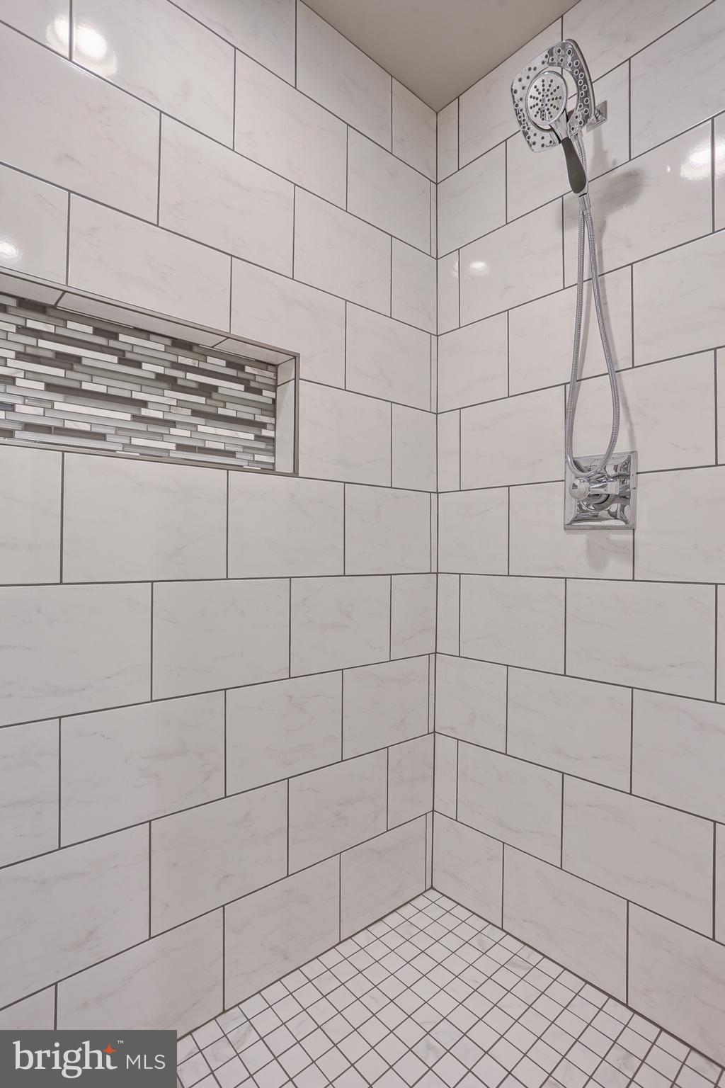 16 Rolling Meadow Road Lebanon, PA 17046 - Photo 19 of 21 a bathroom with a shower