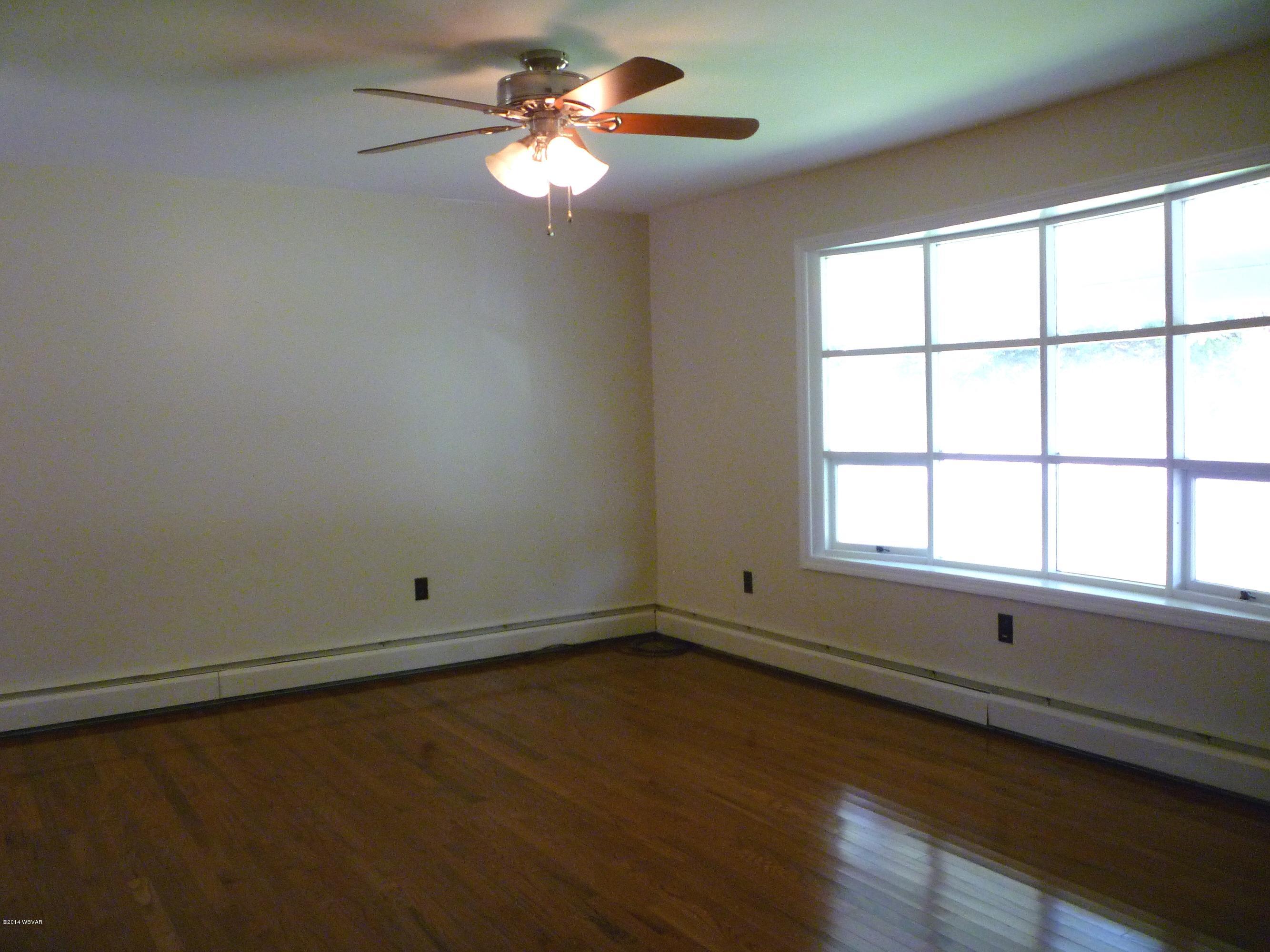 305 Quenshukeny Road Linden, PA 17744 - Photo 6 of 38 Living room 1