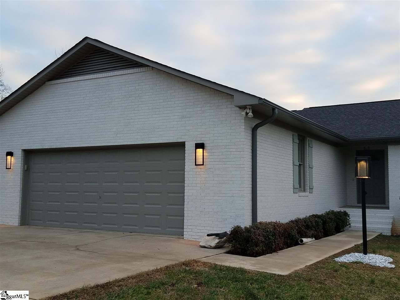 280 West Road Roebuck, SC 29376 - Photo 1 of 22