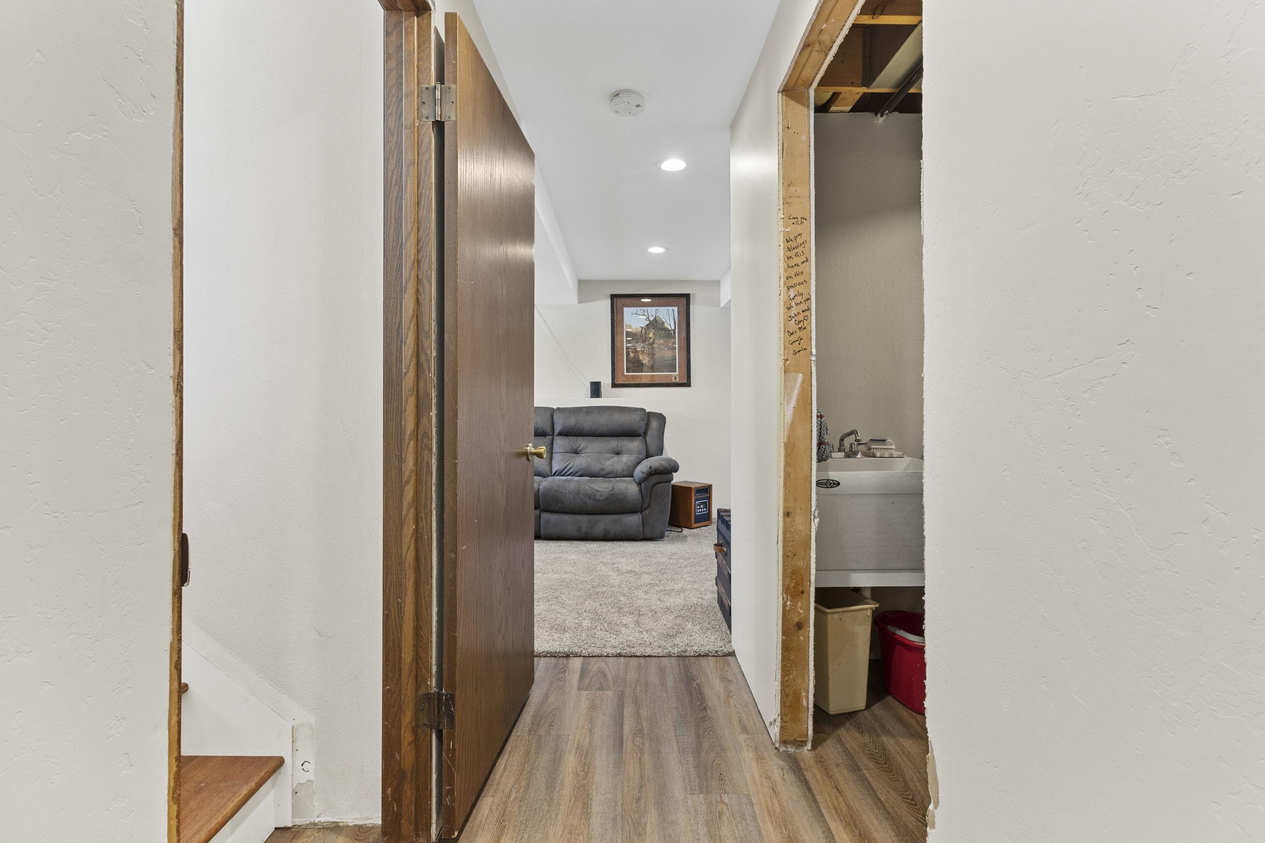 1259 Bartlein Court Menasha, WI 54952 - Photo 23 of 43