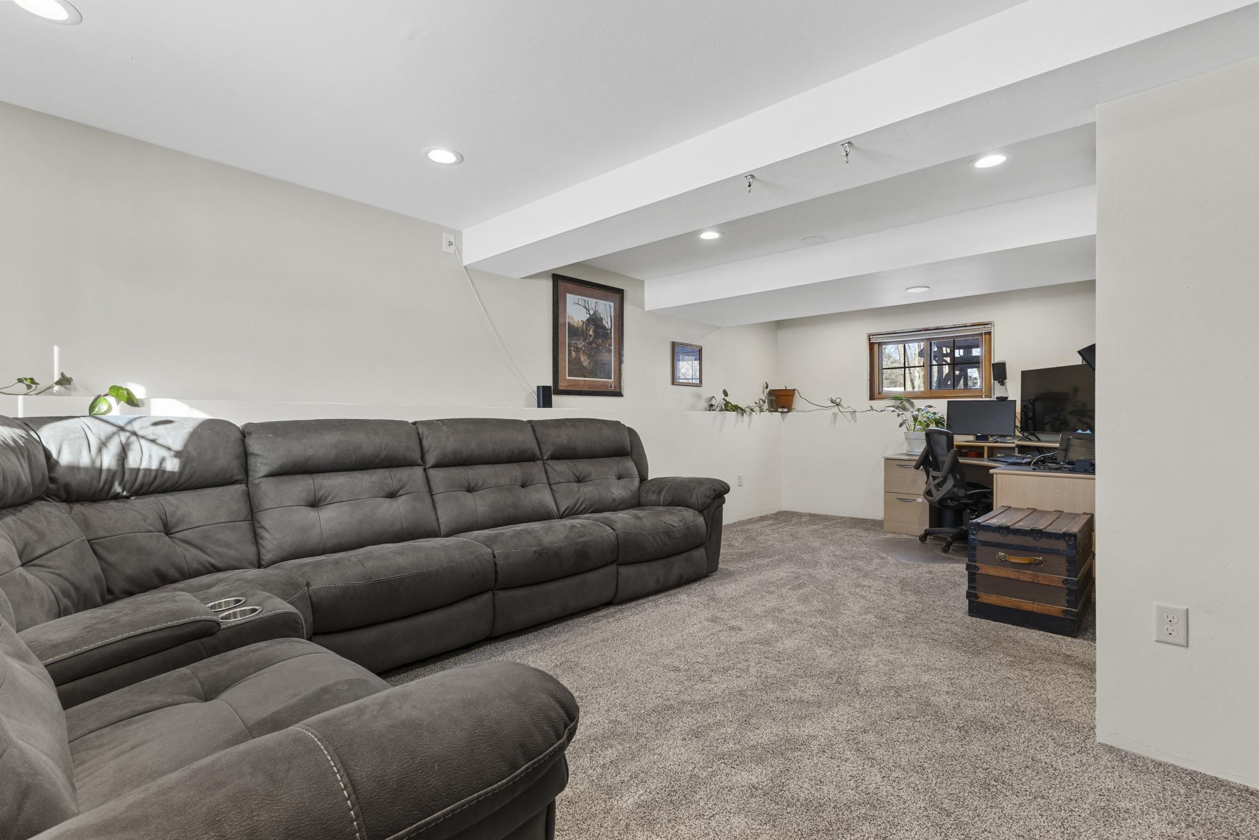 1259 Bartlein Court Menasha, WI 54952 - Photo 26 of 43