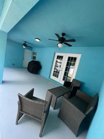 $489,900 | 5713 Myrtle Drive, Fort Pierce, FL 34982