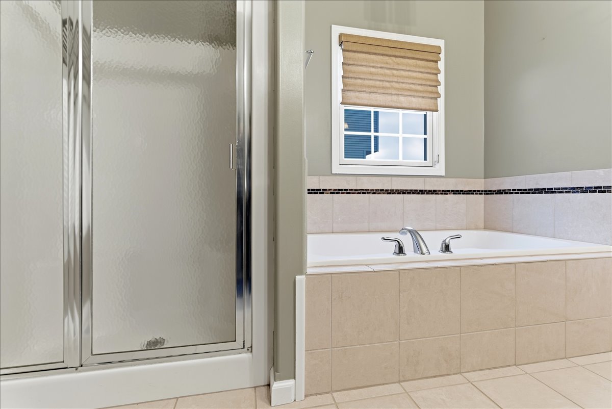 5101 Londonderry Road Bloomington, IL 61705 - Photo 19 of 32 Gallery Image 19
