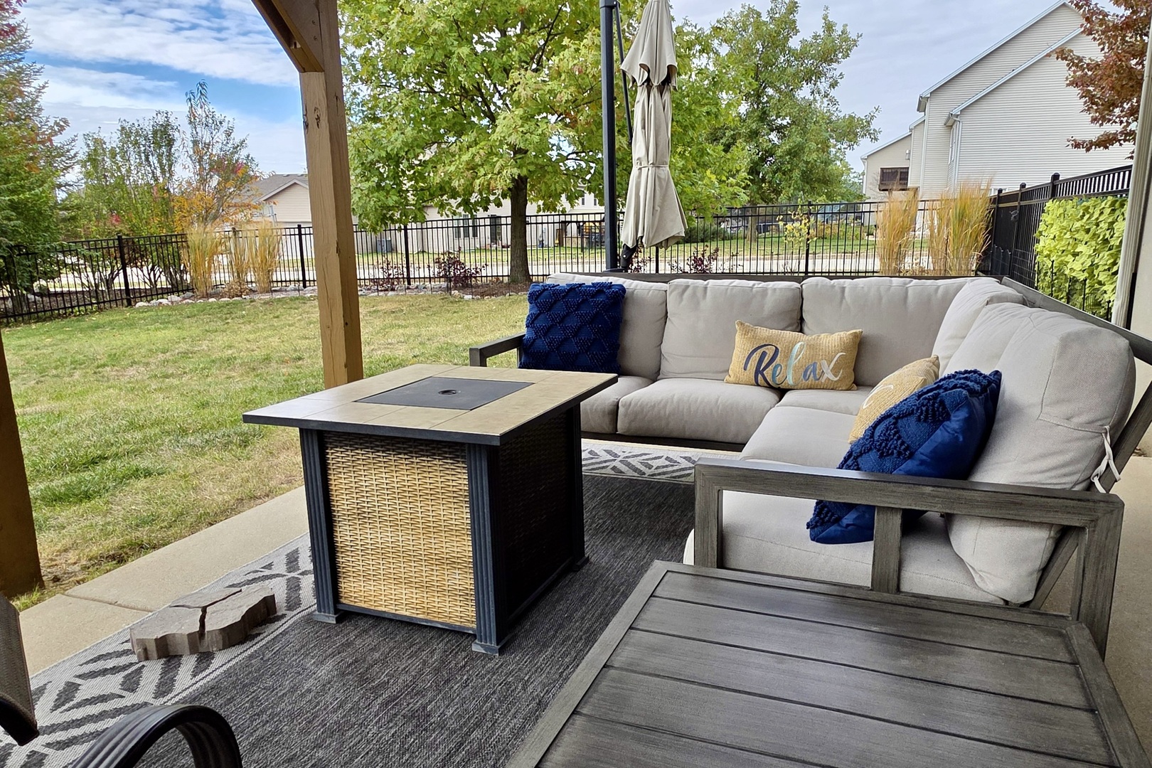 5101 Londonderry Road Bloomington, IL 61705 - Photo 2 of 32 Gallery Image 2