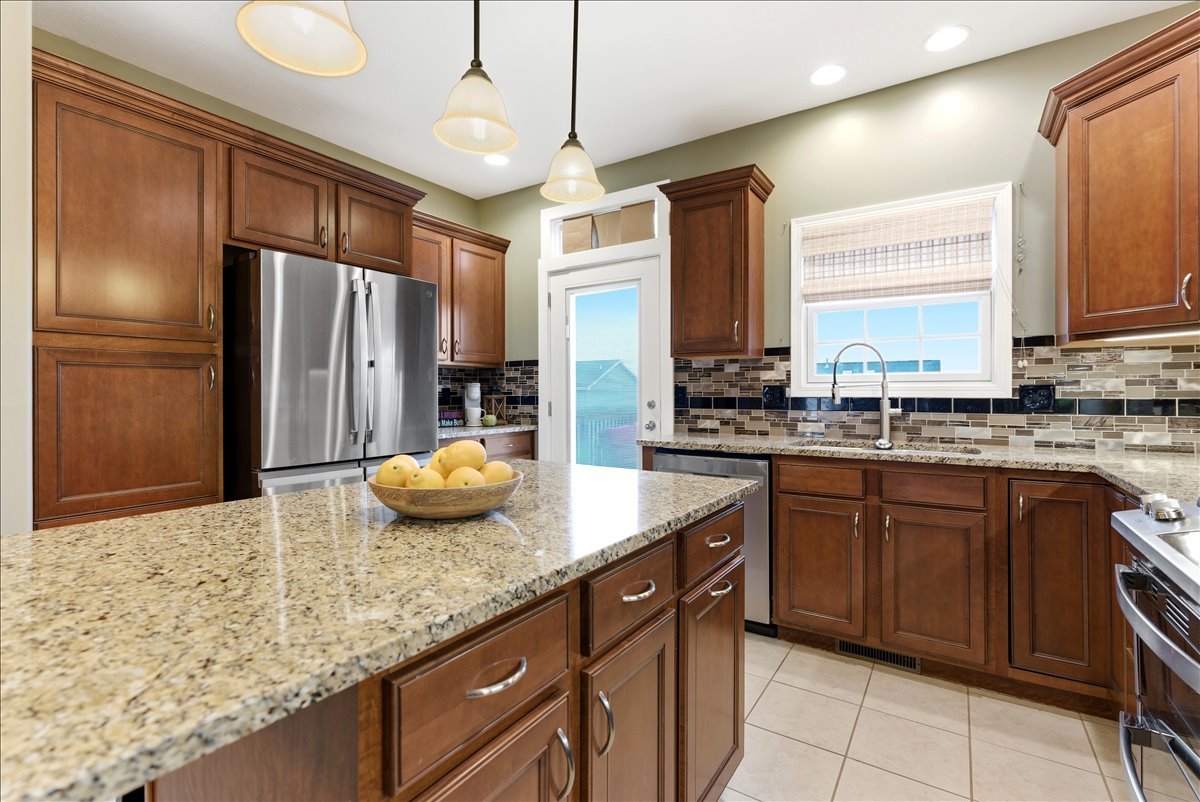 5101 Londonderry Road Bloomington, IL 61705 - Photo 9 of 32 Gallery Image 9