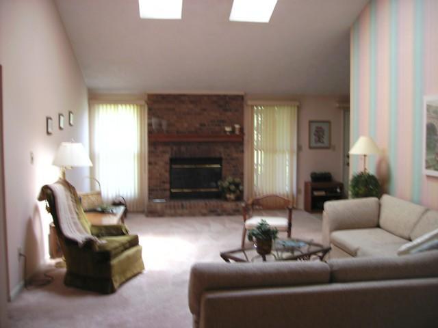 8323 Castle Ridge Lane Indianapolis, IN 46256 - Photo 3 of 11 Gallery Image 3