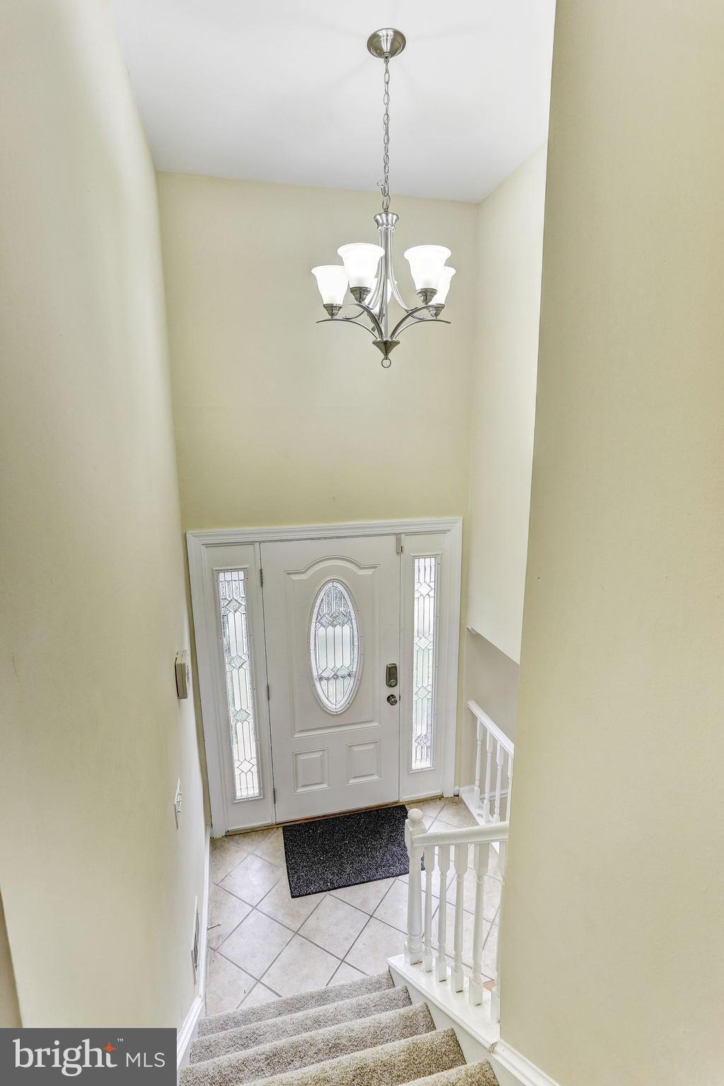 5977 Grand Banks Road Columbia, MD 21044 - Photo 2 of 23 Foyer