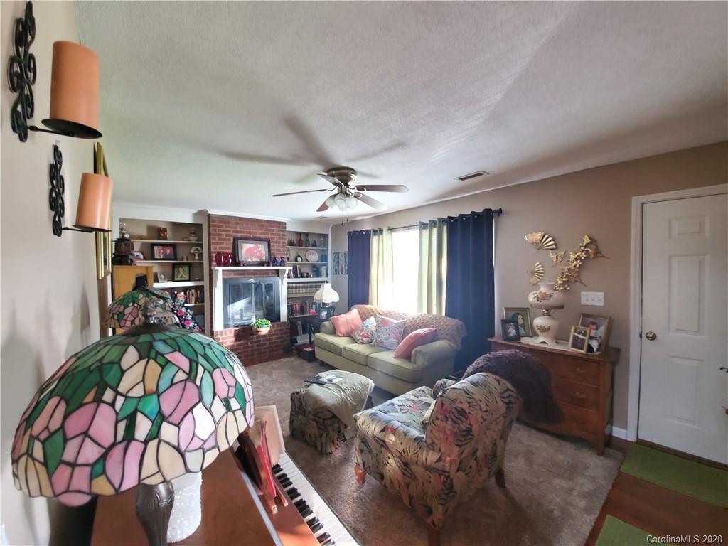 1157 Highway 221 Rutherfordton, NC 28139 - Photo 3 of 22