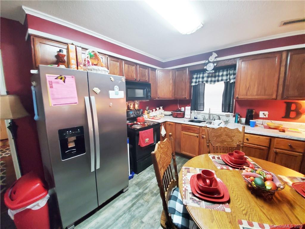 1157 Highway 221 Rutherfordton, NC 28139 - Photo 5 of 22