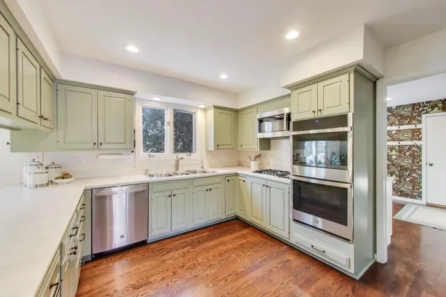 $1,349,000 | 2154 Northgate Road, Northfield, IL 60093