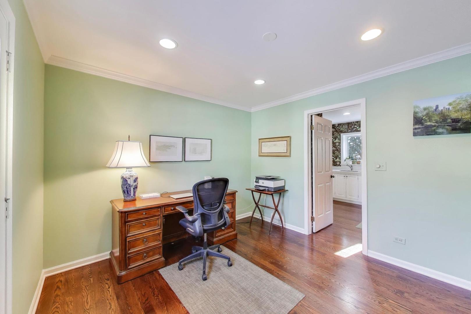 2154 Northgate Road Northfield, IL 60093 - Photo 19 of 52