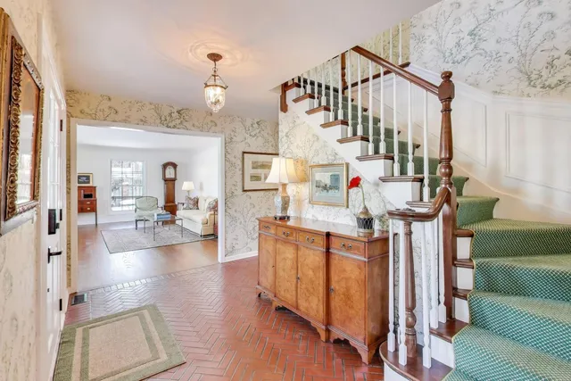 $1,349,000 | 2154 Northgate Road, Northfield, IL 60093