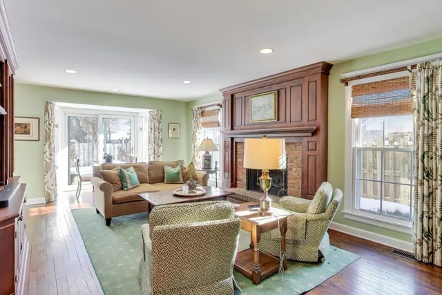 $1,349,000 | 2154 Northgate Road, Northfield, IL 60093