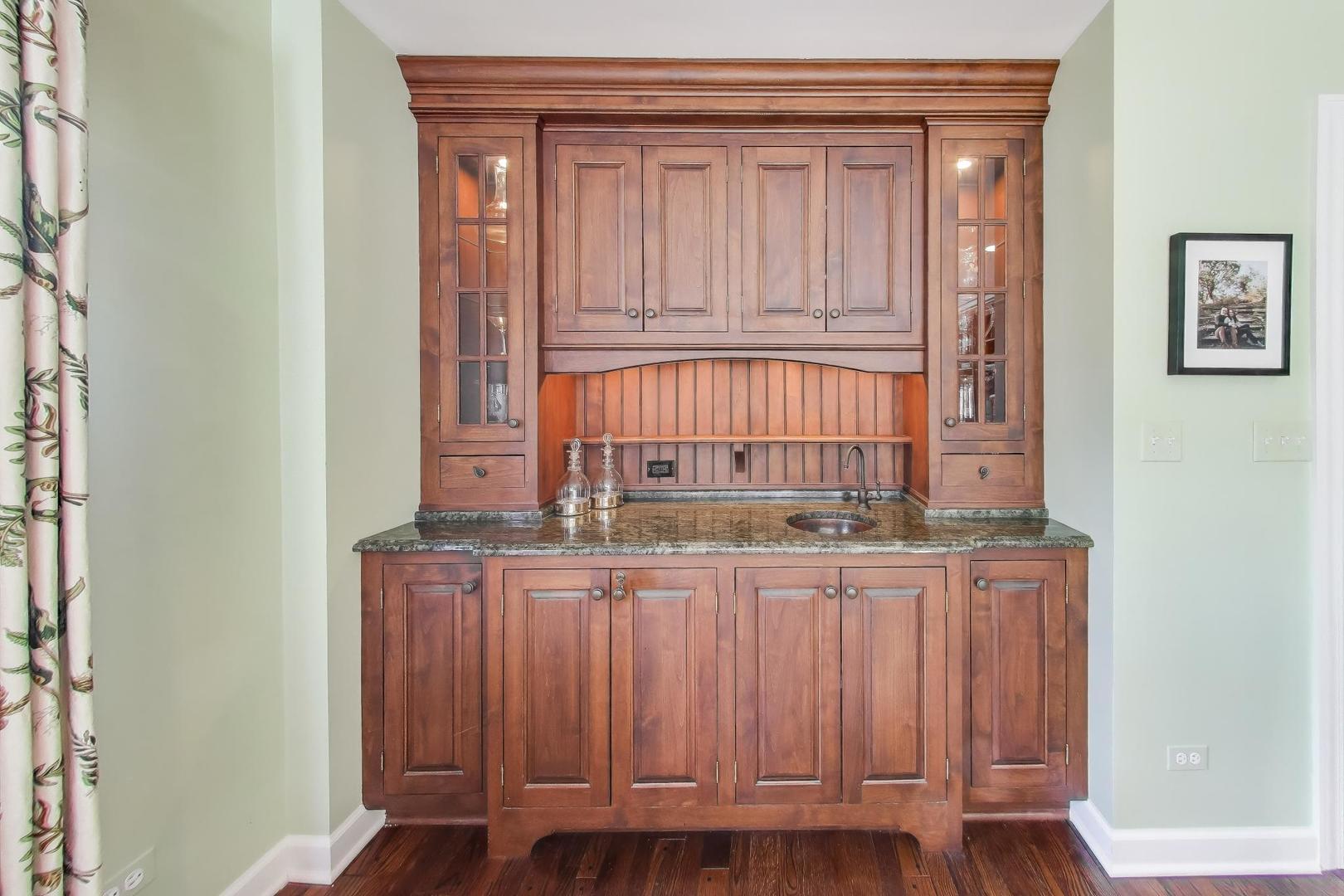 2154 Northgate Road Northfield, IL 60093 - Photo 9 of 52