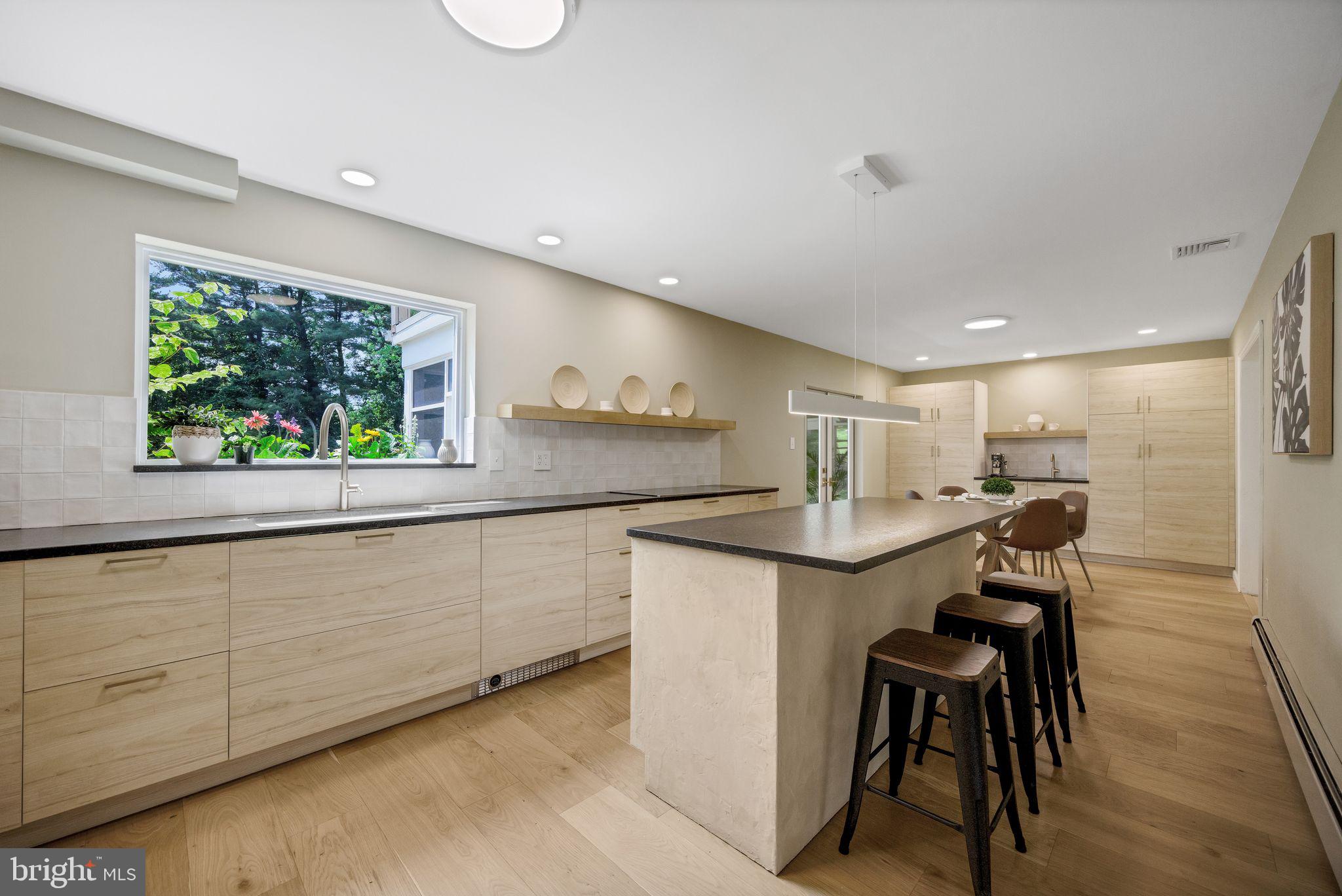 30 Well Fleet Road Media, PA 19063 - Photo 9 of 37 New, contemporary kitchen