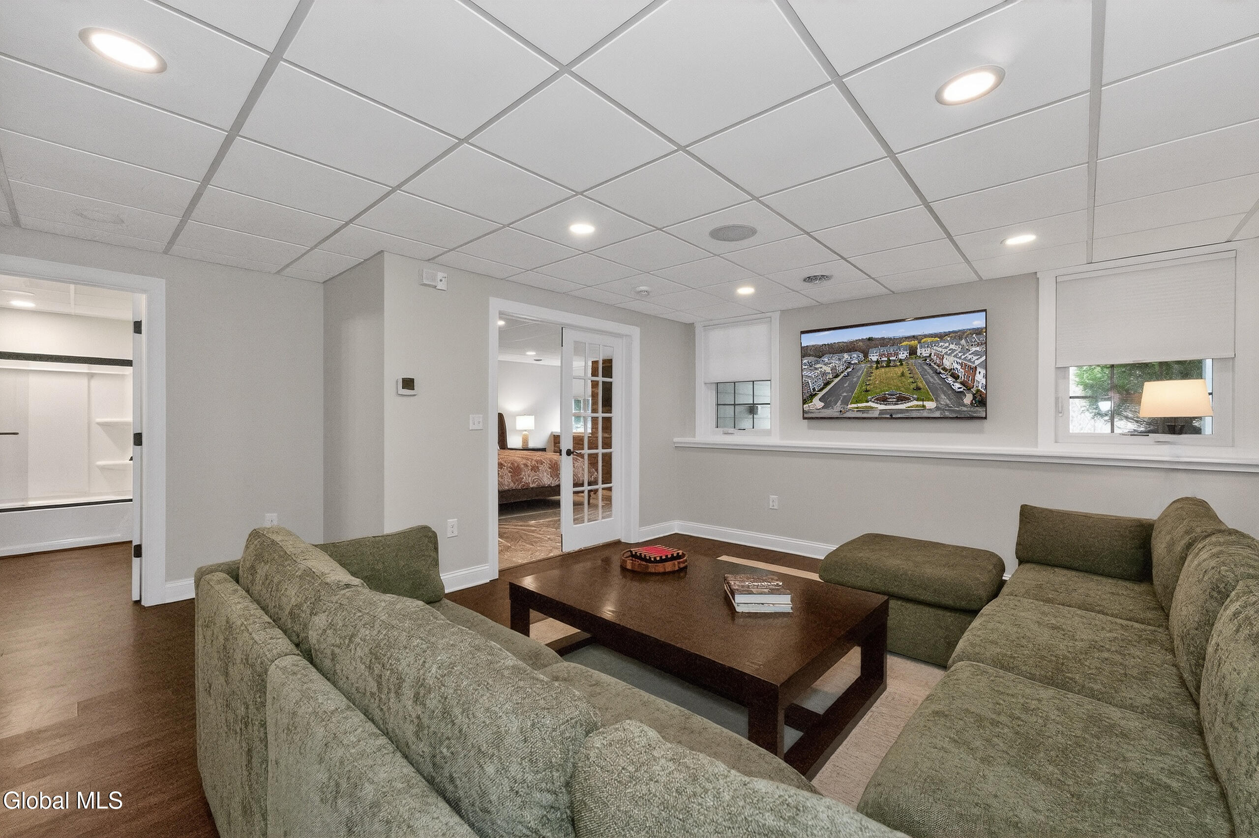38 Cambridge Way Colonie, NY 12110 - Photo 25 of 57 3 Familyroom 3
