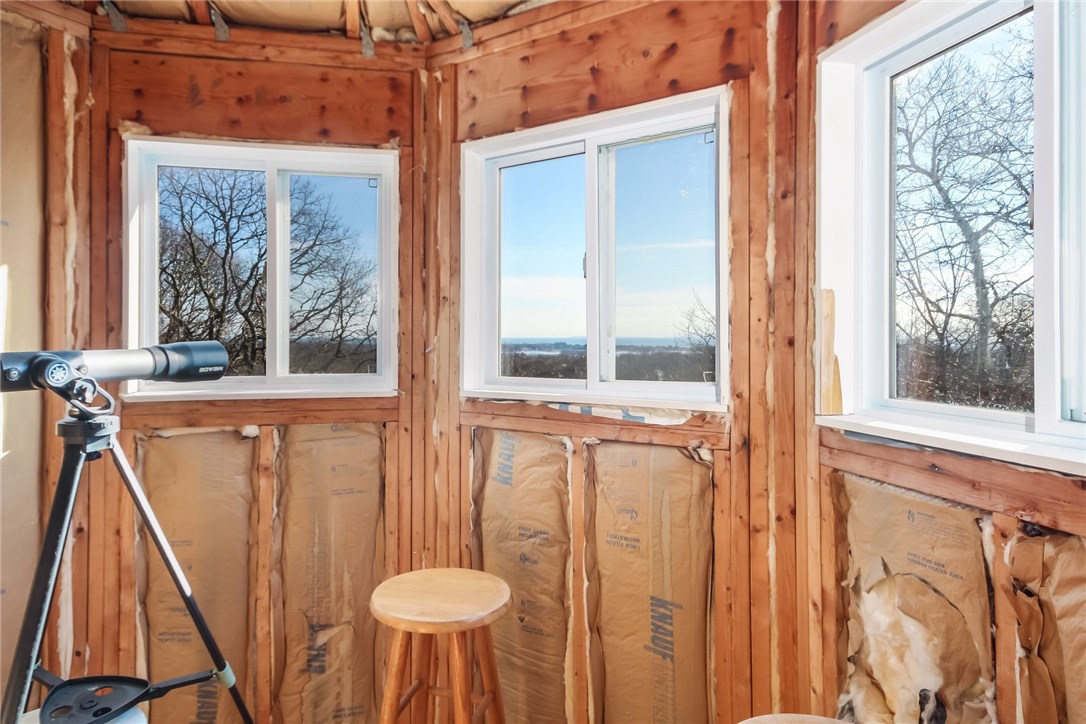 9 East Woody Hill Road Westerly, RI 02891 - Photo 16 of 19 Gallery Image 16