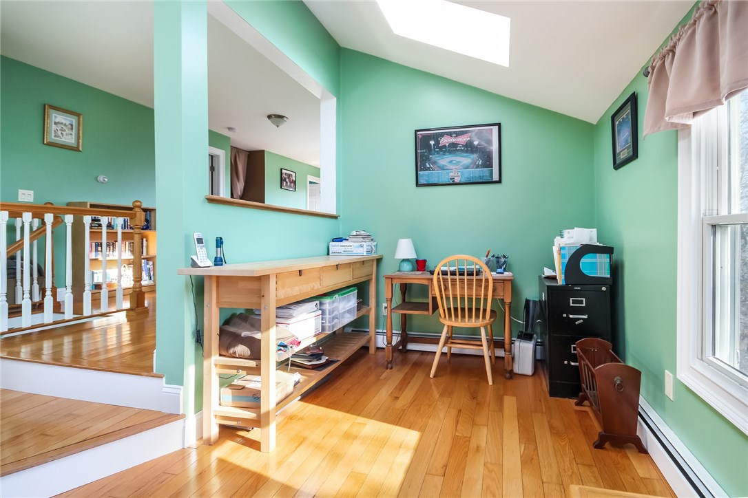 9 East Woody Hill Road Westerly, RI 02891 - Photo 3 of 19 Gallery Image 3