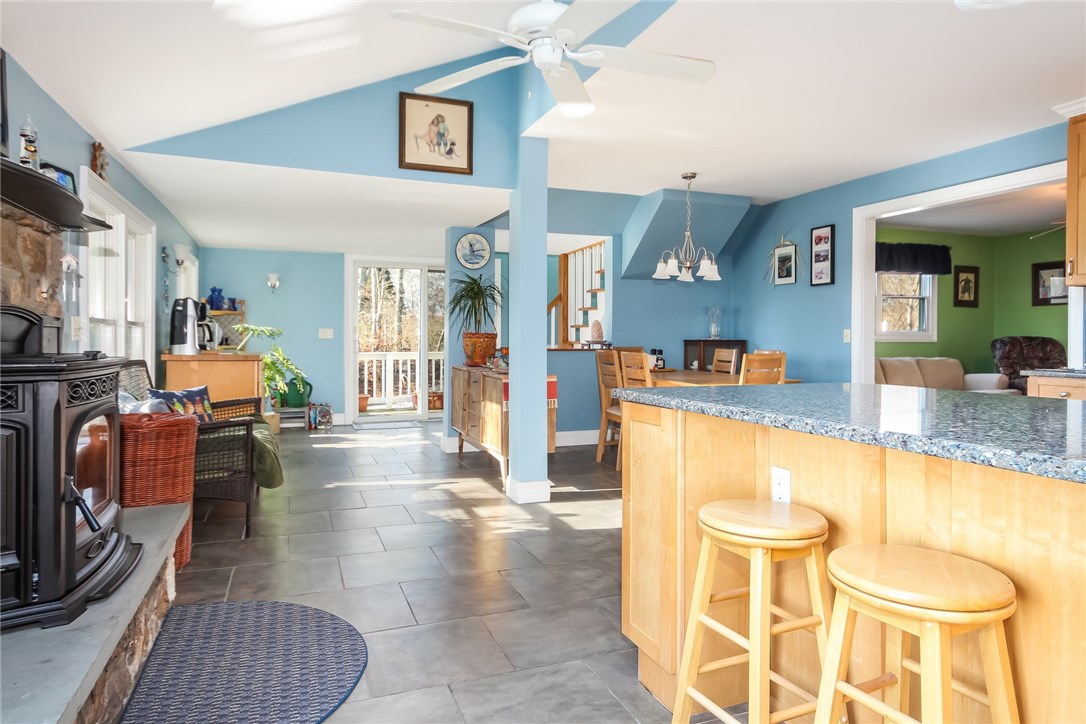 9 East Woody Hill Road Westerly, RI 02891 - Photo 6 of 19 Gallery Image 6