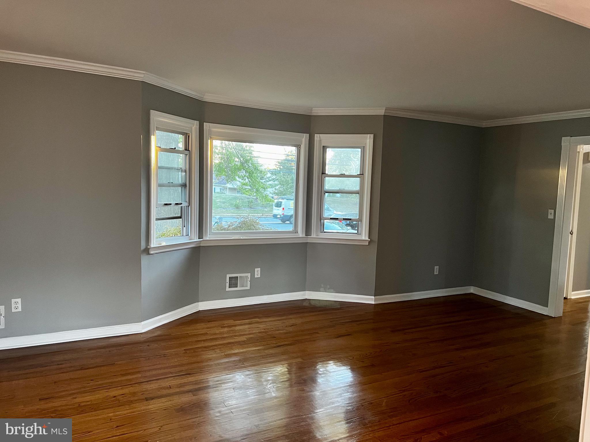 2268 Klockner Road Hamilton, NJ 08690 - Photo 5 of 24