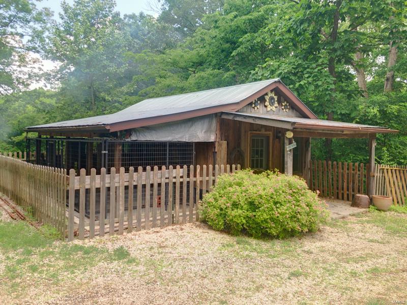 8886 Ridge Road Carlinville, IL 62626 - Photo 11 of 49 Gallery Image 11