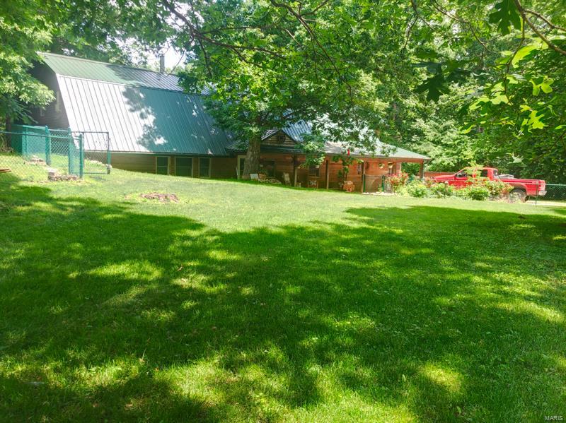 8886 Ridge Road Carlinville, IL 62626 - Photo 5 of 49 Gallery Image 5