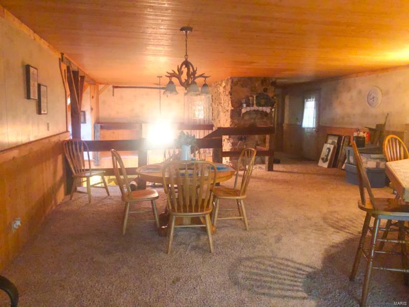 8886 Ridge Road Carlinville, IL 62626 - Photo 41 of 49 Gallery Image 41