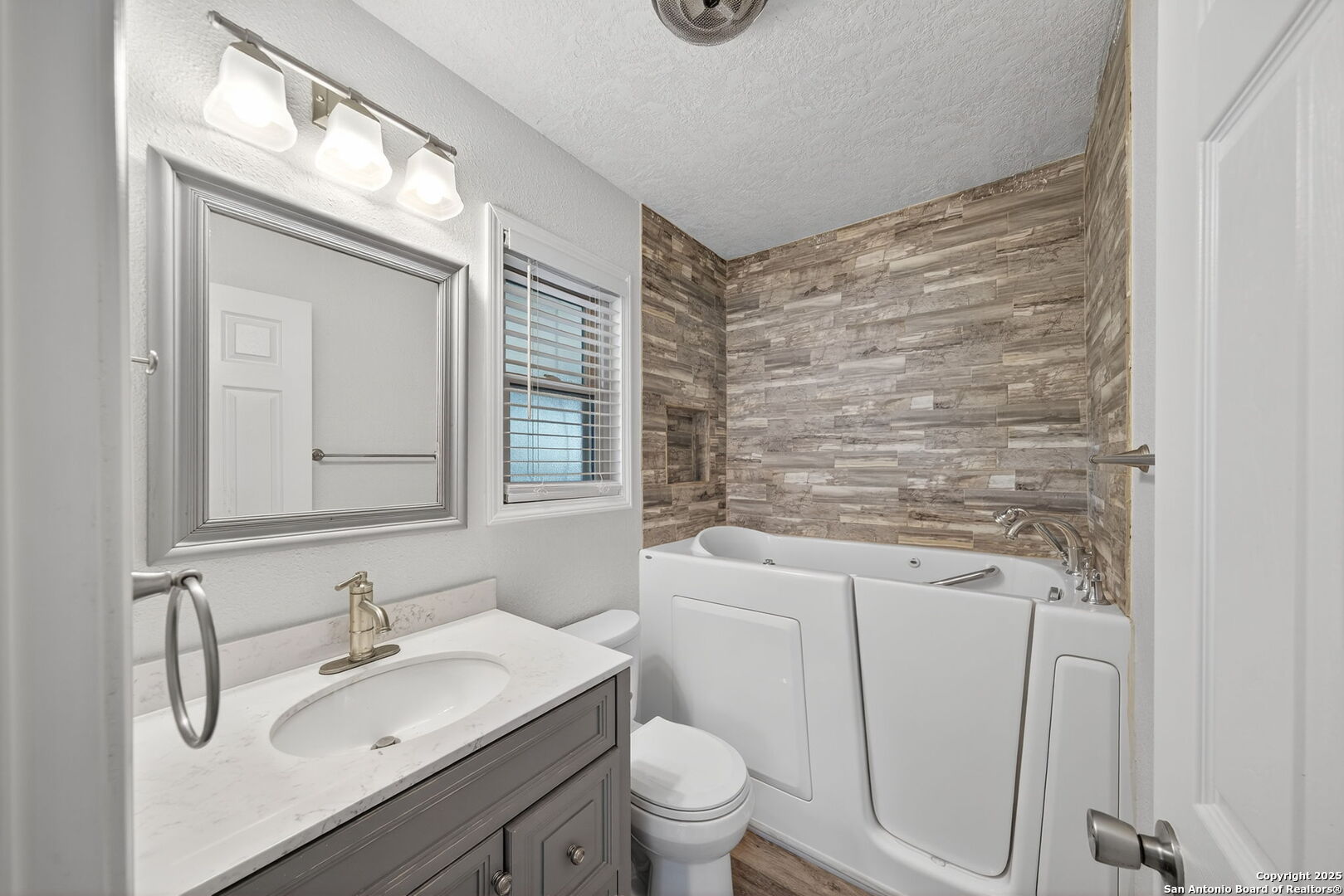 708 Maple Drive Schertz, TX 78154 - Photo 20 of 29