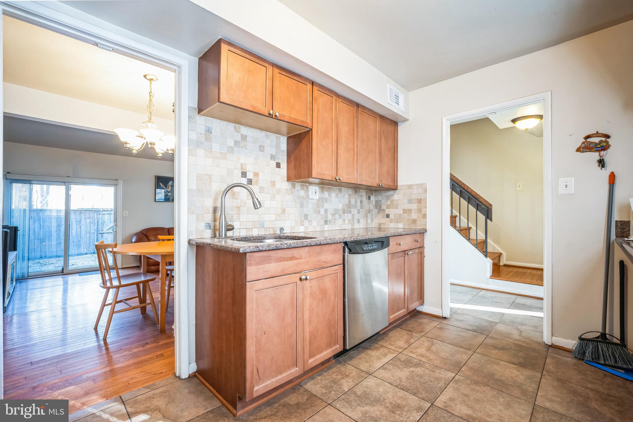 2228 Lofty Heights Place Reston, VA 20191 - Photo 8 of 29 Gallery Image 8