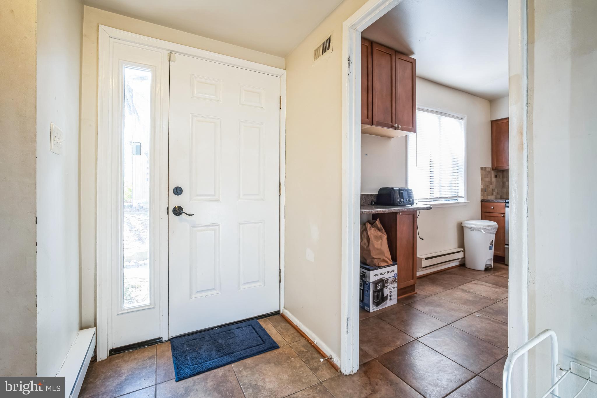 2228 Lofty Heights Place Reston, VA 20191 - Photo 10 of 29 Gallery Image 10