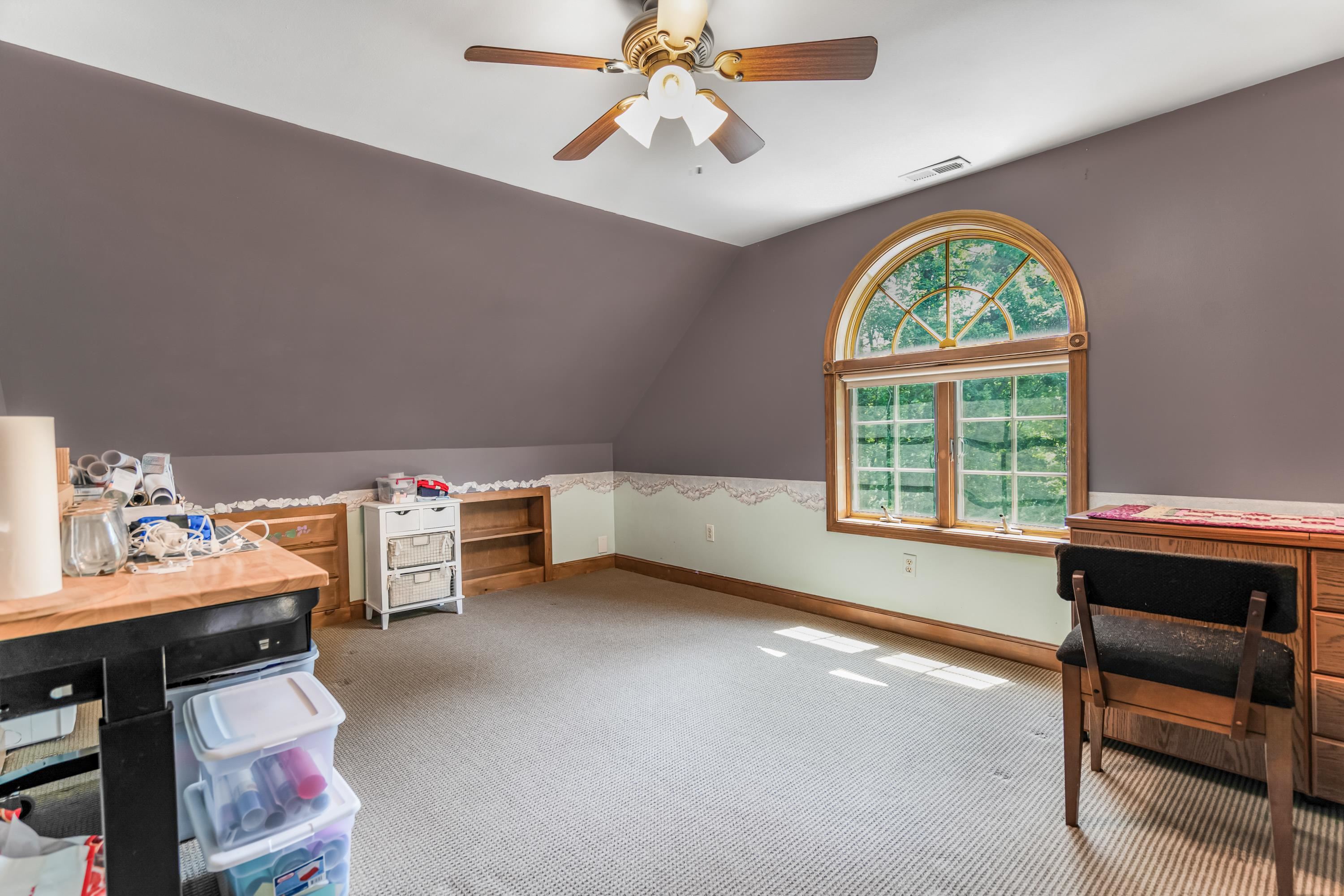 142 Westfall Road Pelham, NH 03076 - Photo 24 of 41